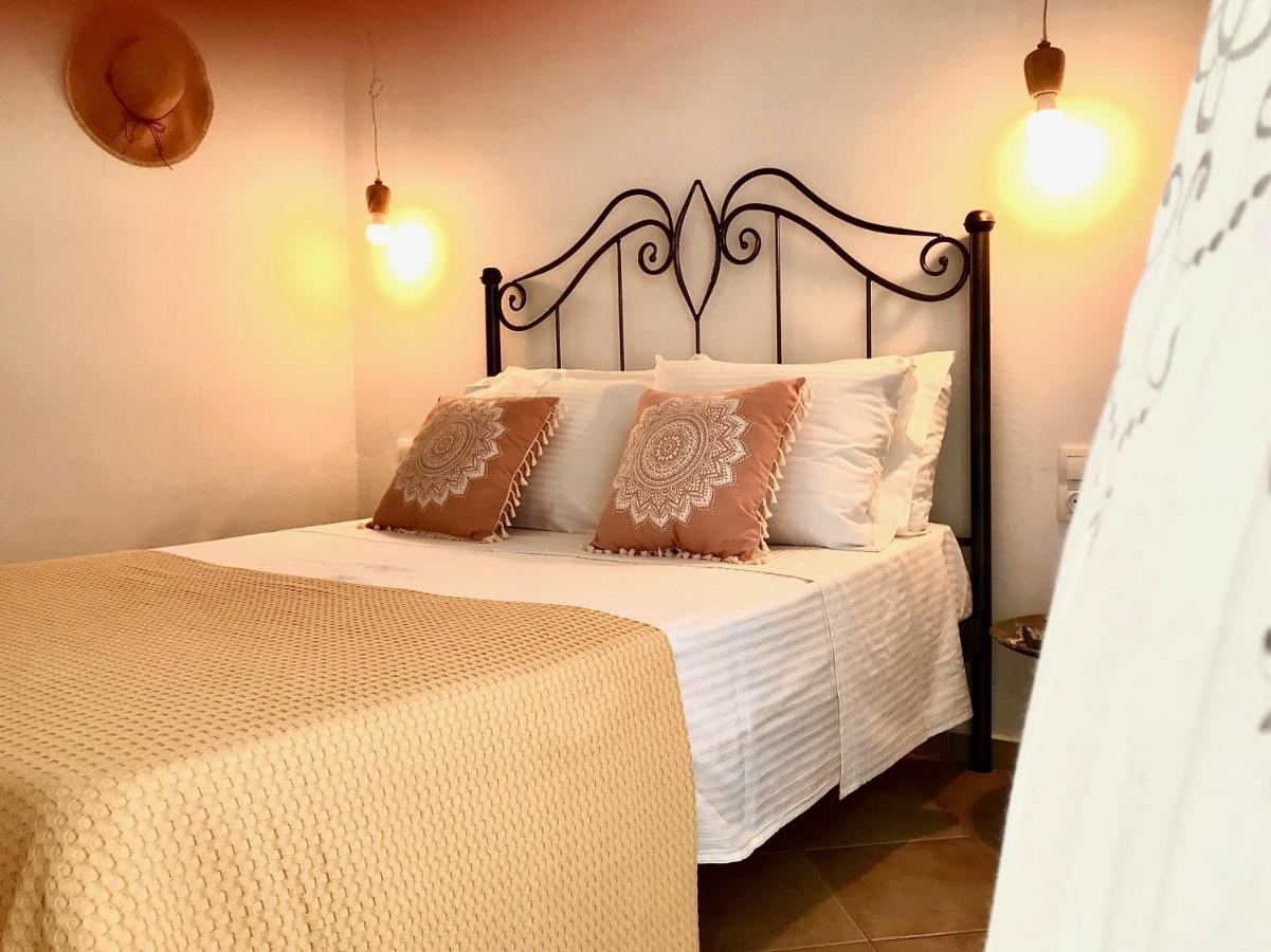 Unique Anoi House - In The Heart Of Skyros Village Εξωτερικό φωτογραφία